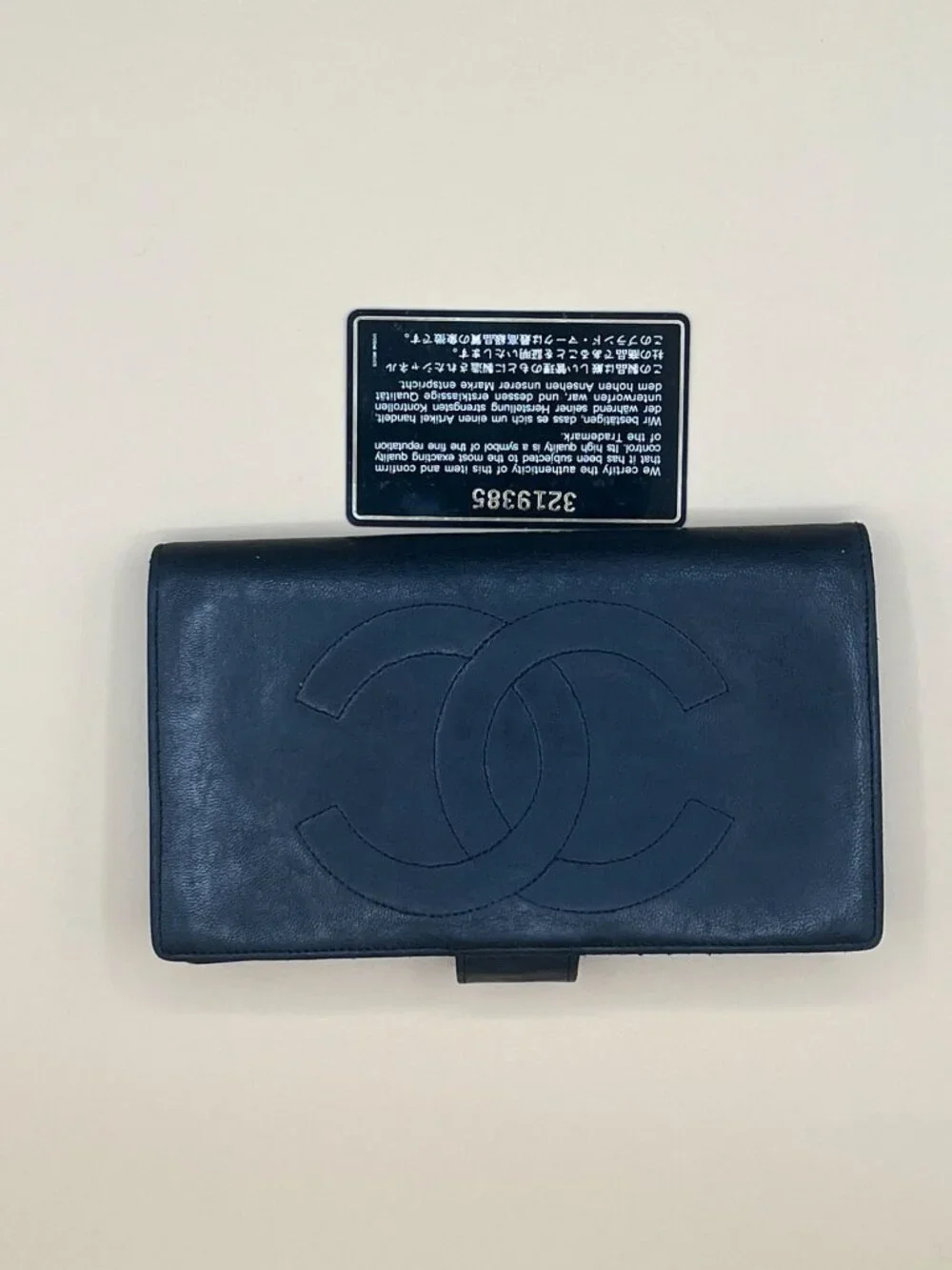CHANEL Vintage Black Lambskin CC Logo Long Bifold Wallet Gold Kisslock w/ Card
